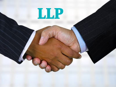 Featured Image LLP Hands Shake